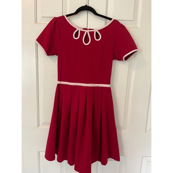 Dear creatures dress - Picture 5 of 5